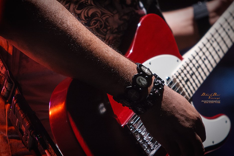 Concert photography featuring MINT CONDITION captured by Nat Carter for Nat Carter Artography. Copyright © Nat Carter, Nat Carter Artography 2022 All Rights Reserved.