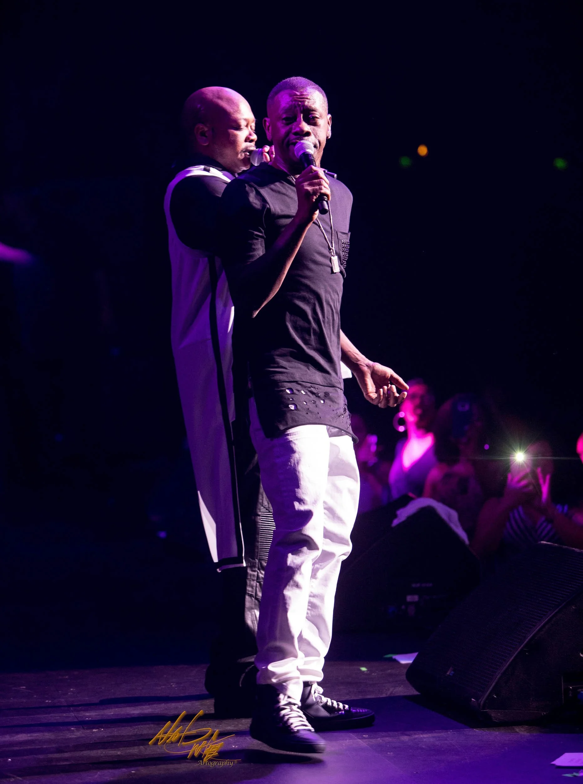 Concert photography featuring K-Ci and JoJo captured by Nat Carter for Nat Carter Artography. Copyright © Nat Carter, Nat Carter Artography 2022 All Rights Reserved.