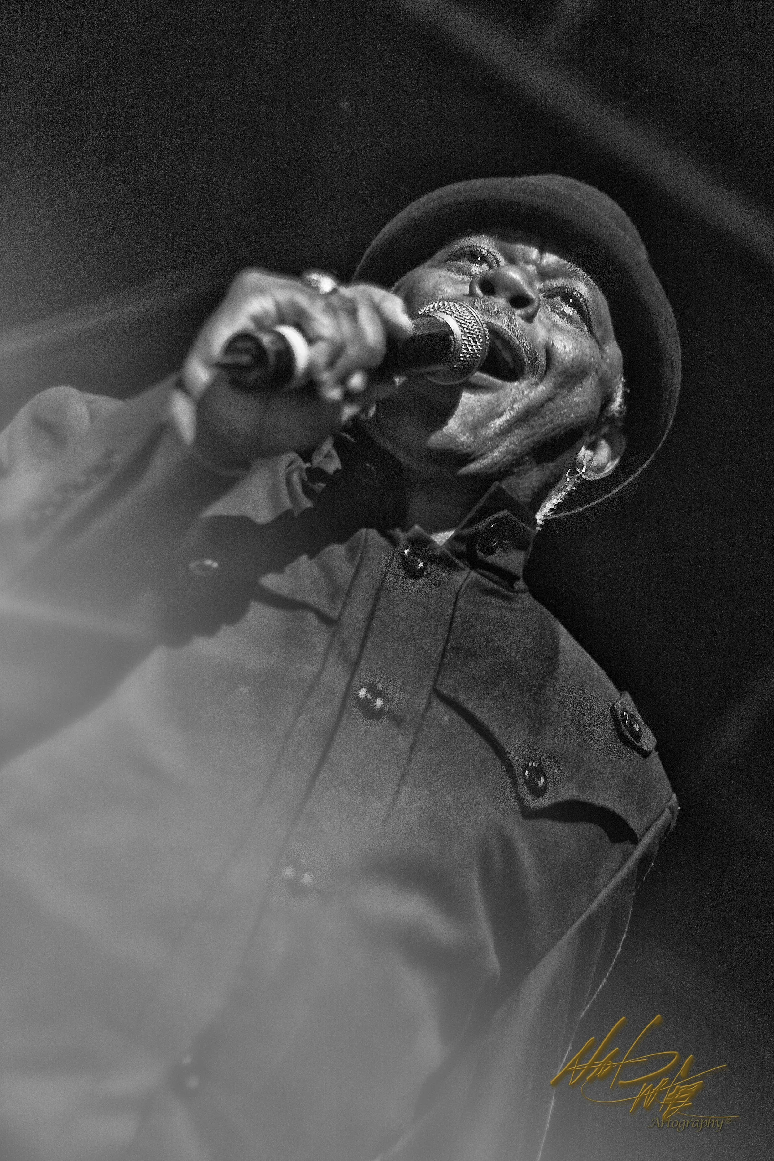 MOF_Bar-Kays_Larry_MG_6510 copy.jpg