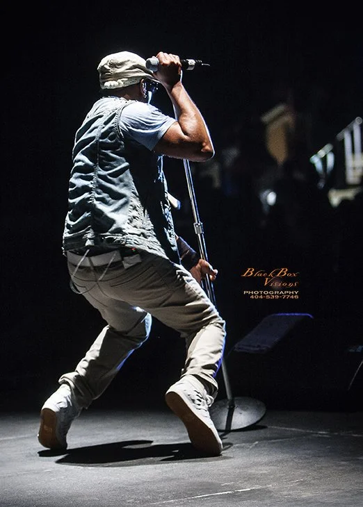 Concert photography featuring MINT CONDITION captured by Nat Carter for Nat Carter Artography. Copyright © Nat Carter, Nat Carter Artography 2022 All Rights Reserved.