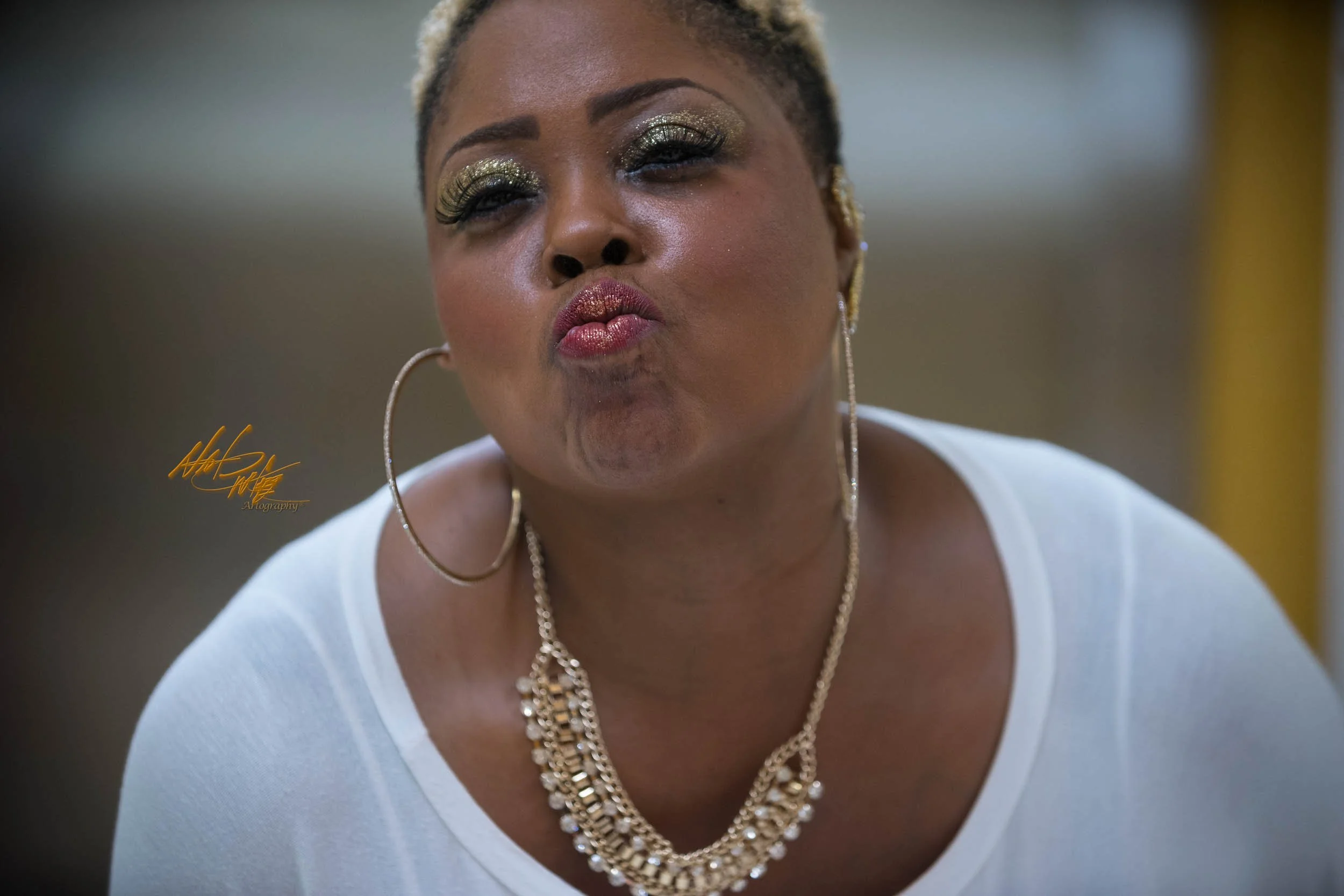 Jane Eugene & LOOSE ENDS captured by Nat Carter for Nat Carter Artography. Copyright © Nat Carter Nat Carter Artography 2022 All Rights Reserved.