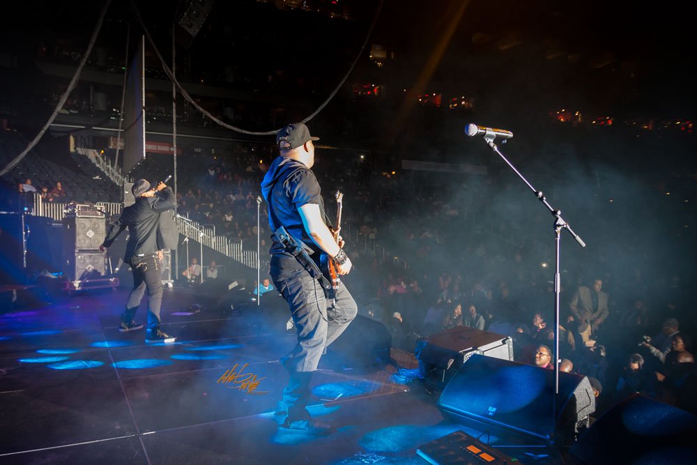 Concert photography featuring MINT CONDITION captured by Nat Carter for Nat Carter Artography. Copyright © Nat Carter, Nat Carter Artography 2022 All Rights Reserved.