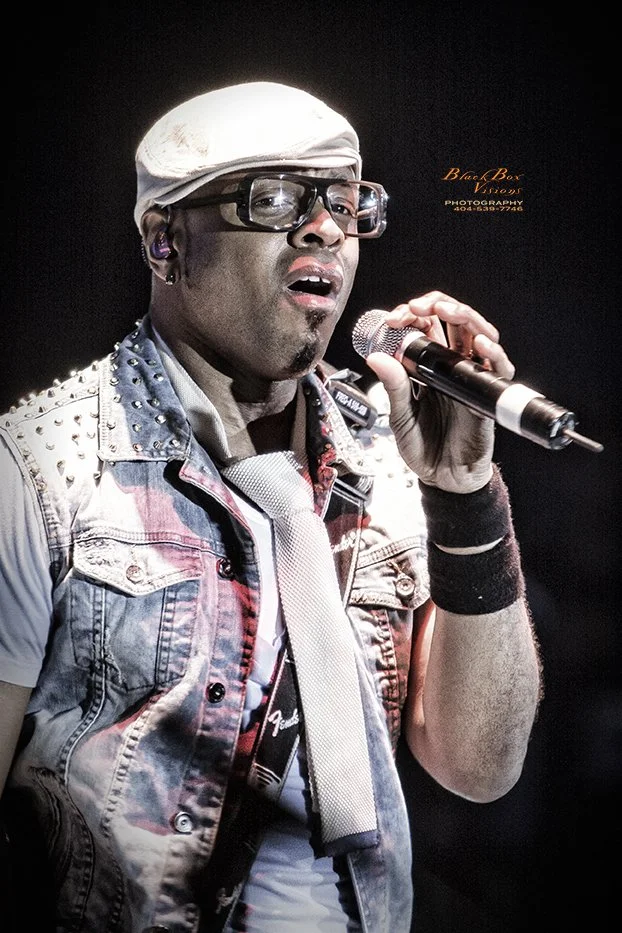 Concert photography featuring MINT CONDITION captured by Nat Carter for Nat Carter Artography. Copyright © Nat Carter, Nat Carter Artography 2022 All Rights Reserved.