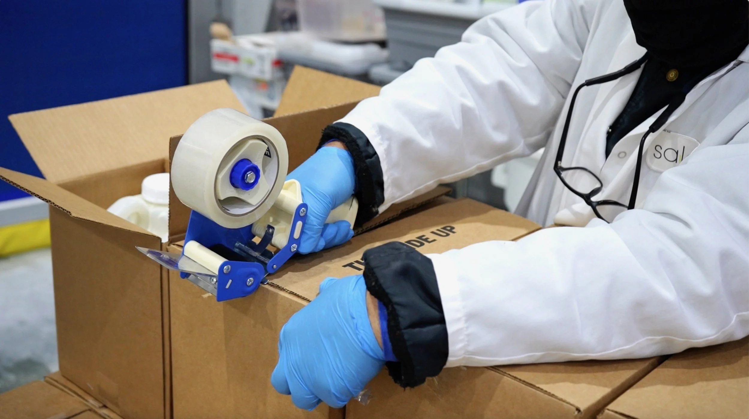 Tape%2Bdressings%2Bpacking.jpg