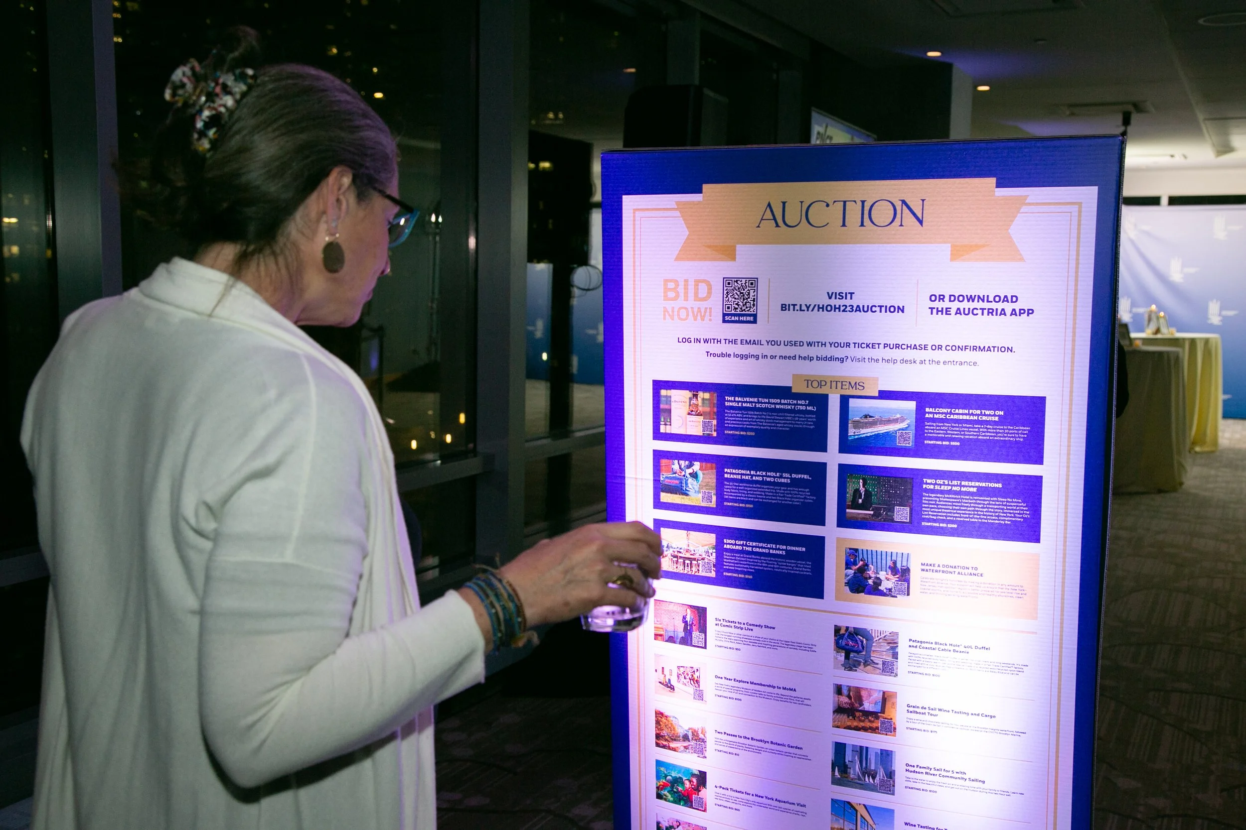 Waterfront-Alliance-Auction-Sign