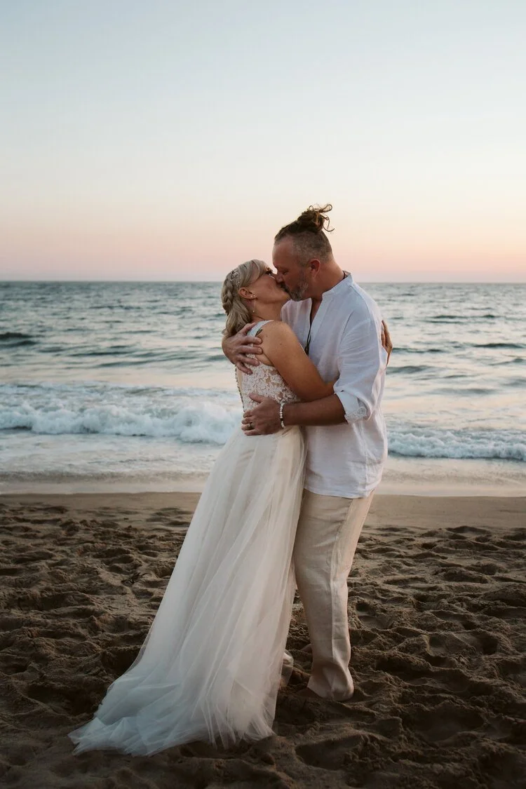 La+Petite+Photo++Wedding+Point+Dume+2.jpg