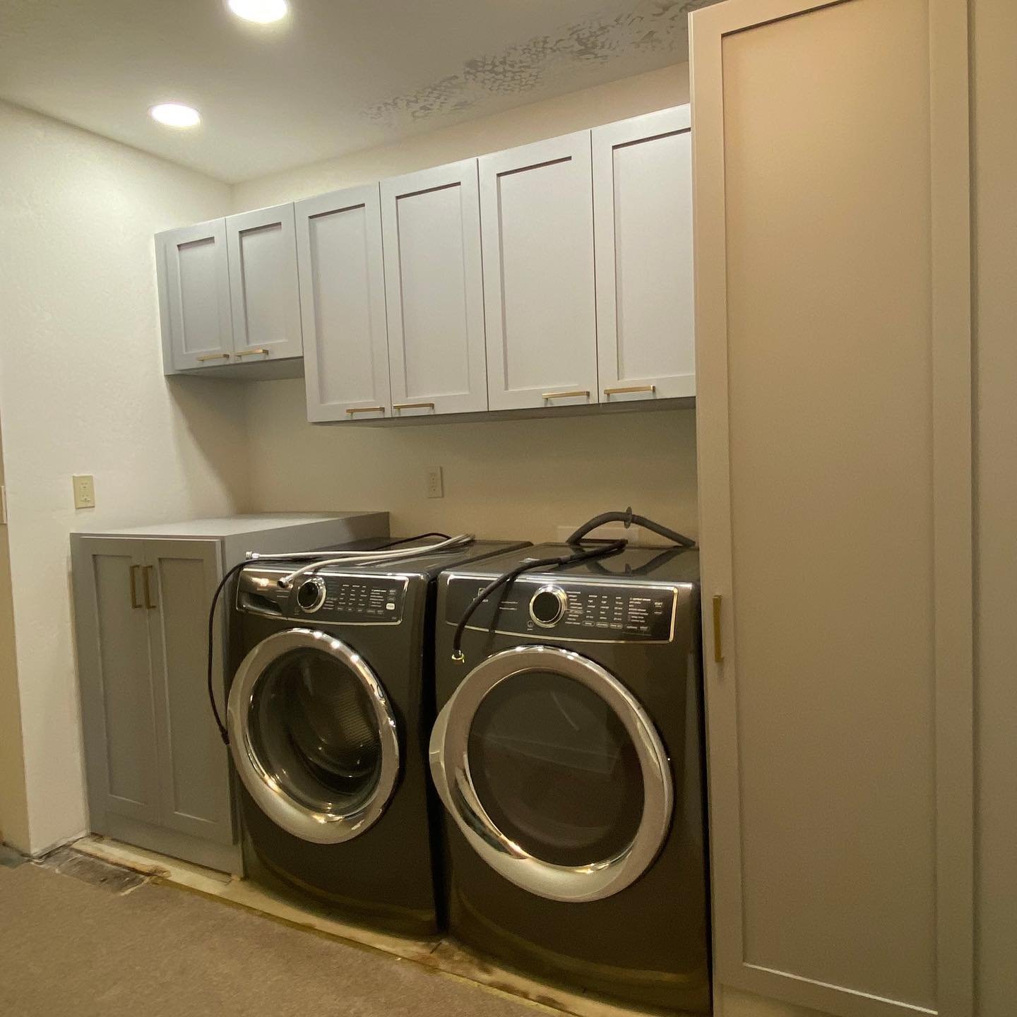 laundry-room-storage.jpeg