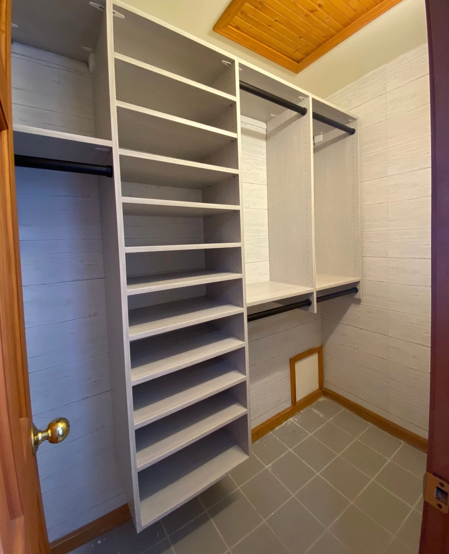 CB Custom Closets
