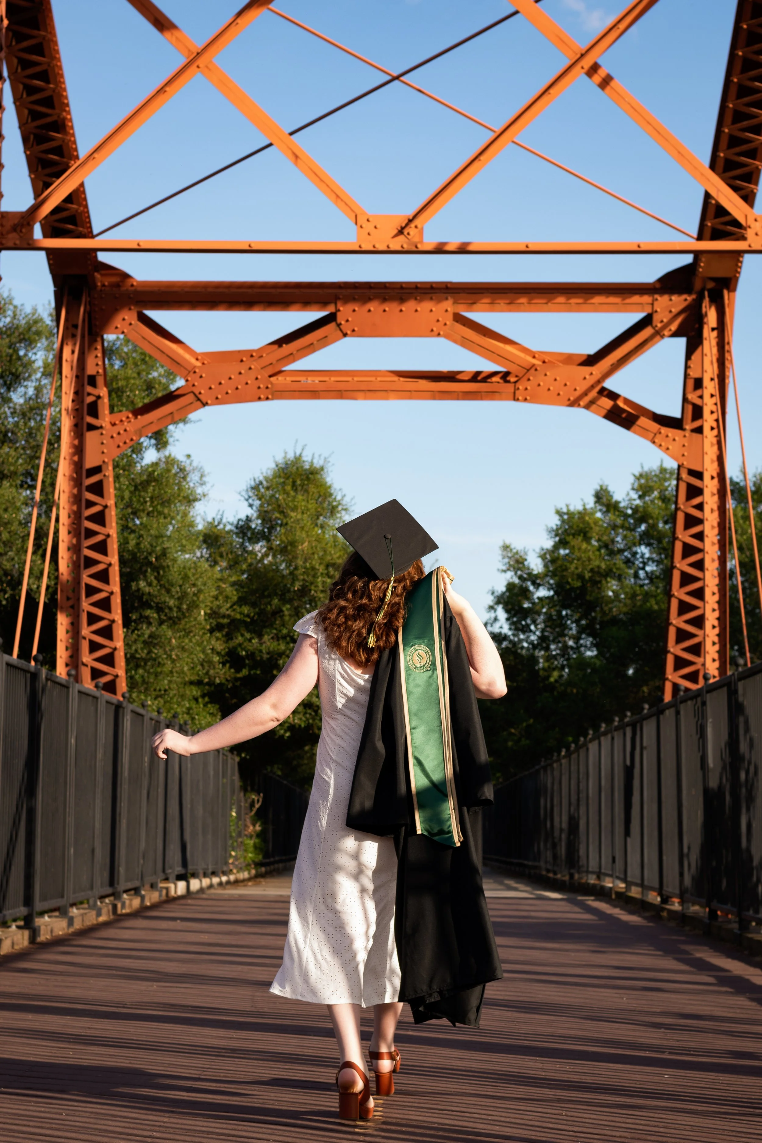 Evelynn Grad Photos-043.jpg