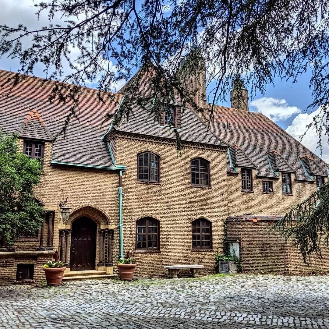 Poelhemus &amp; Coffin