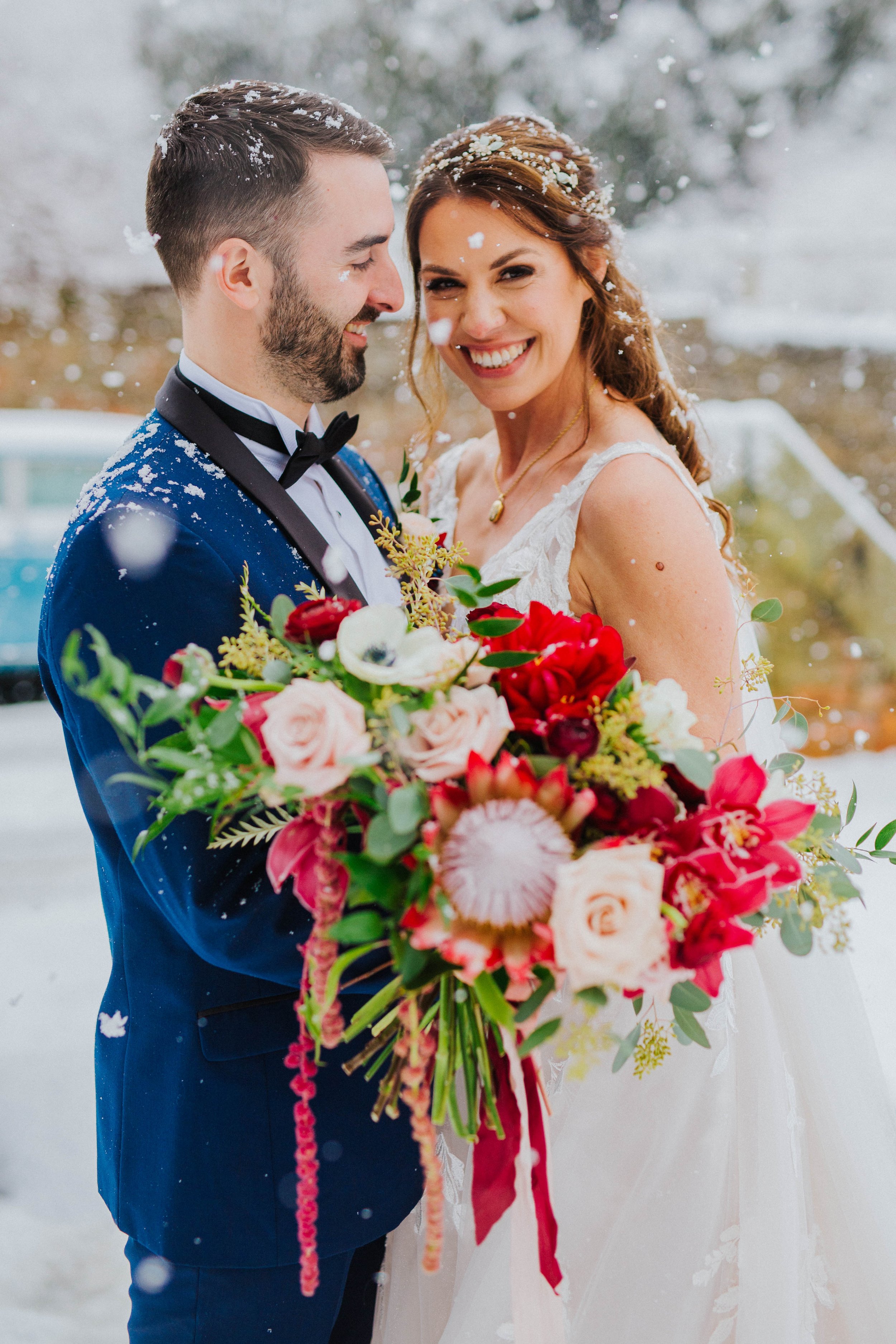 winter wedding flowers