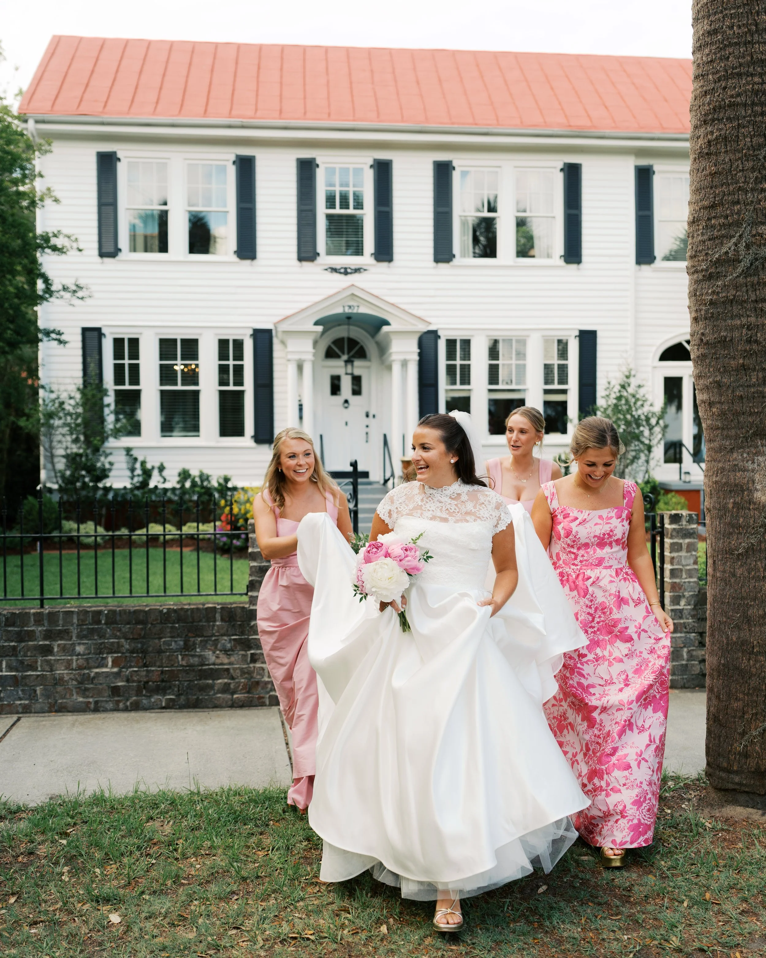 BridalsVanhorn-SamanthaJeanBecker-001.jpg