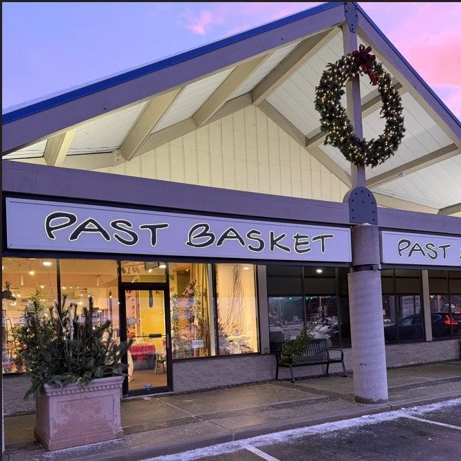 HAPPY NEW YEAR. As we reflect on 2025, we are continually grateful for our connections with customers, vendors and staff. #pastbasketmilwaukee #mke #414milwaukee #happynewyear2026❤️ #shopsmall #shoplocal #gratefulforyoursupport 

We are back open tod