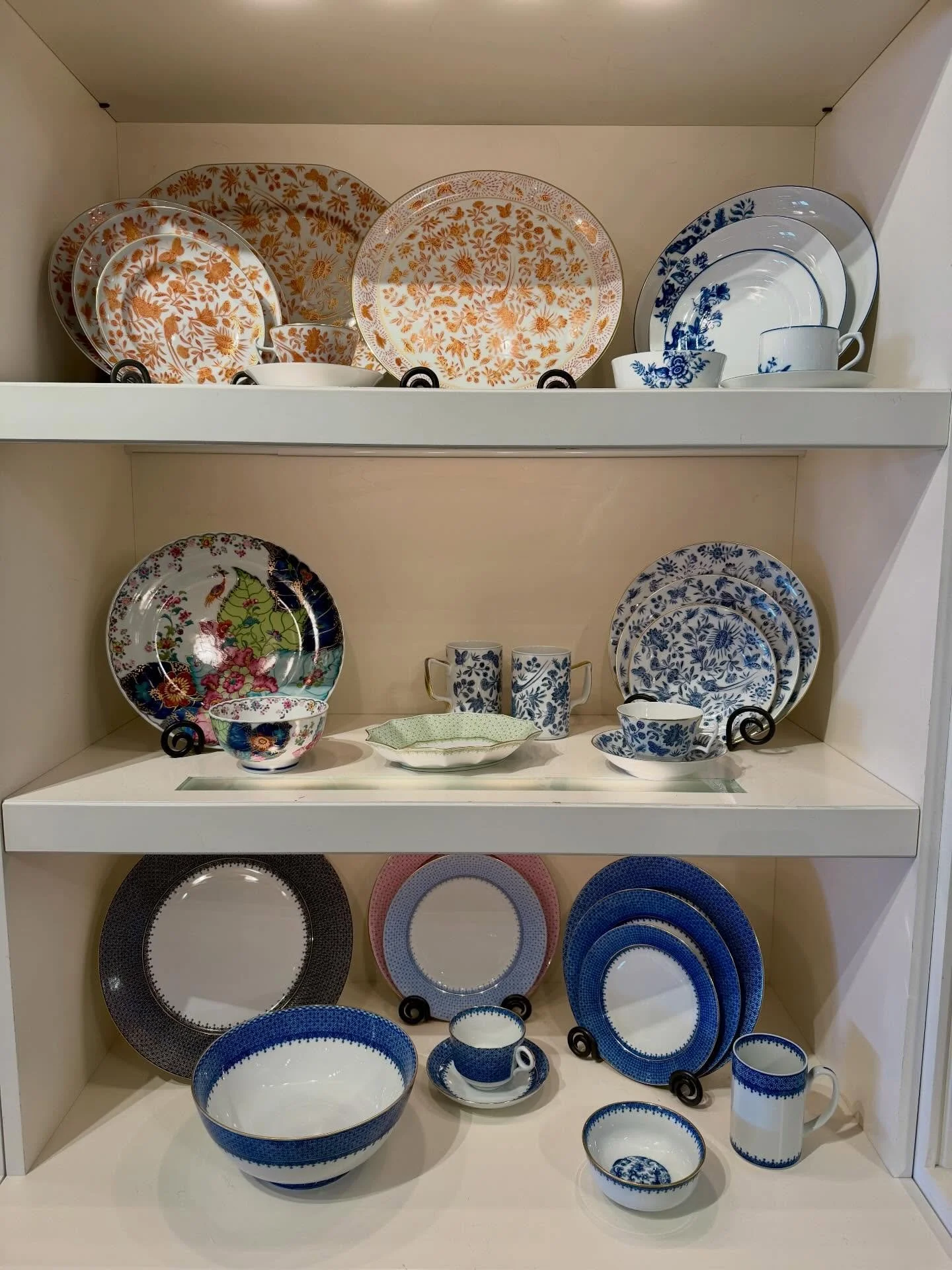 SPOTLIGHT: as one of our first vendors 50 years ago, we are bringing @mottahedehchina back to the shoppe! We love it for its incredible quality and historic but fresh patterns. Mildred Mottahedeh built relationships with the largest museums for acces