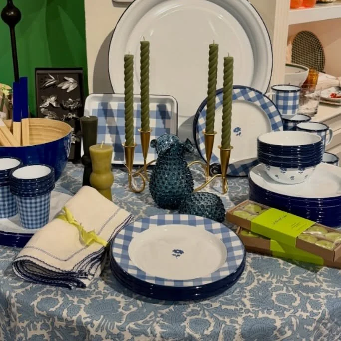 The shoppe lately&hellip; Don&rsquo;t forget Mother&rsquo;s Day is right around the corner! We have the cutest gifts for all the Moms out there. Come in and we would be happy to help you pick the perfect gift to show her you really care!
#mothersday 