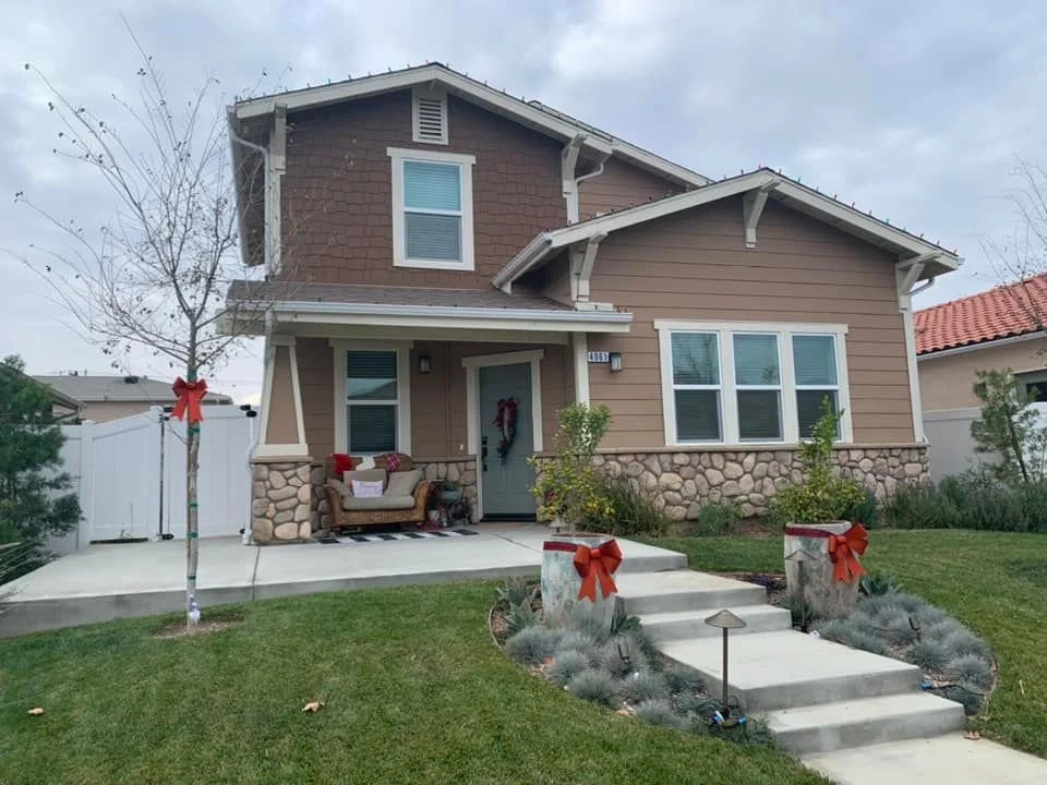 Sponsored Property Portfolio Application — FILMING IN PIRU