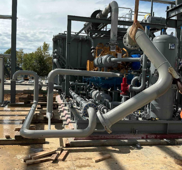 Horizontal directional drilling rig and crew