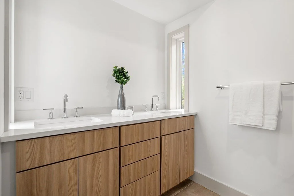 bathroom2_25_jackson_residential_project_anderson_porter_design.jpg