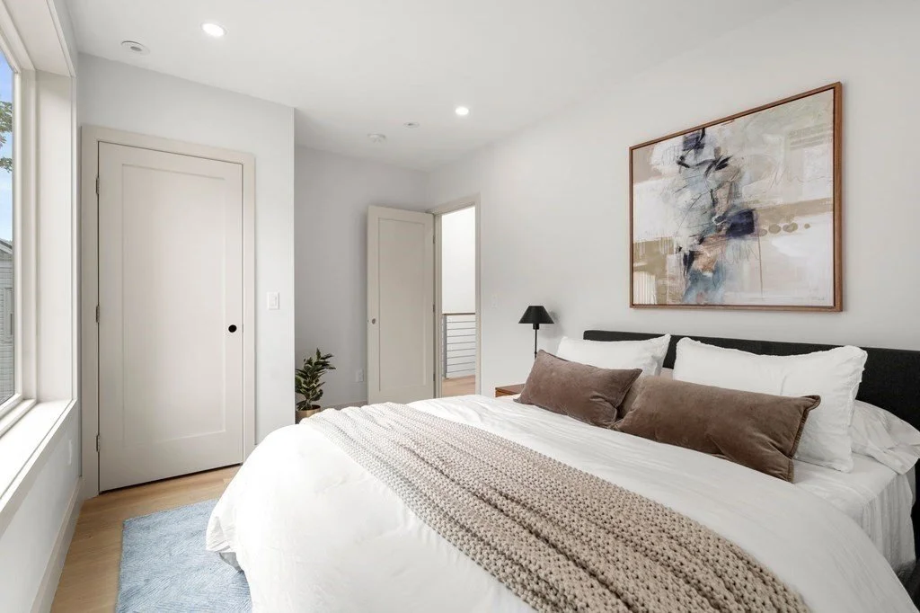bedroom2_25_jackson_residential_project_anderson_porter_design.jpg