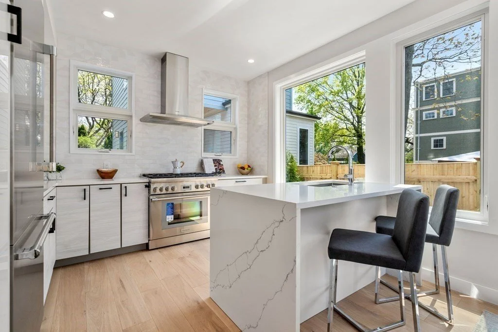 kitchen_112_hampshire_residential_project_anderson_porter_design.jpg