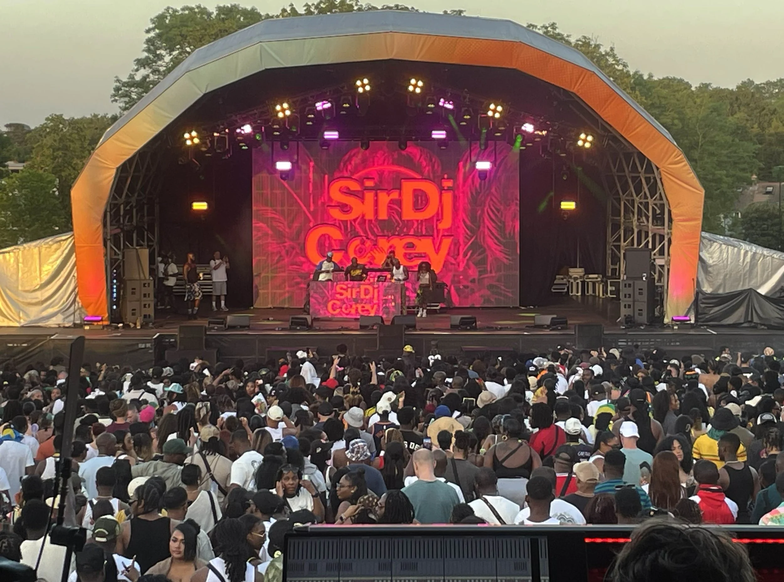 City Splash sir dj corey.jpg