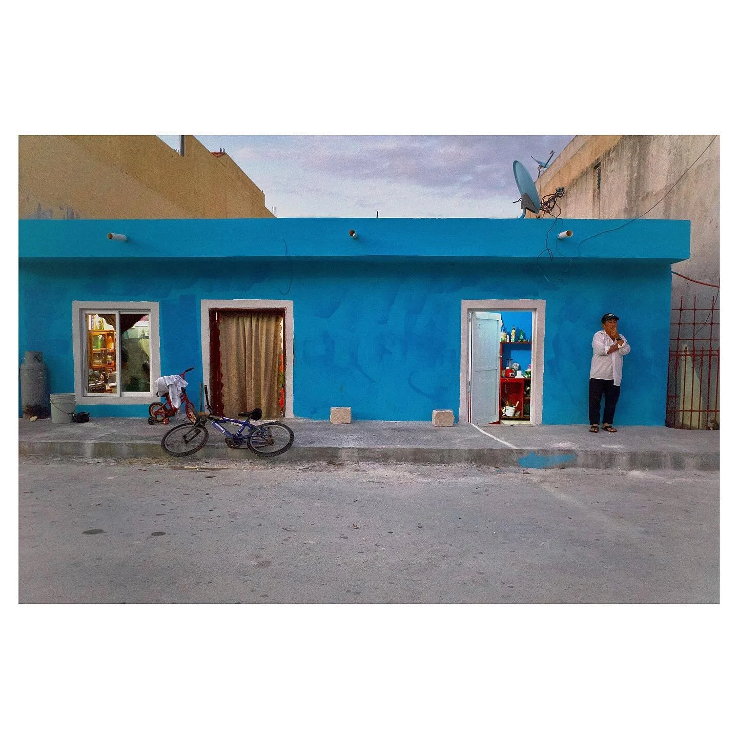 Akumal, Mexico &lsquo;22 

Little Ricoh keeps on giving 💎 
Past few weeks were a bit overwhelming so iam only just starting to get around my Mexican snaps. 
&mdash;&mdash;&mdash;&mdash;&mdash;&mdash;&mdash;&mdash;&mdash;&mdash;&mdash;&mdash;&mdash;&