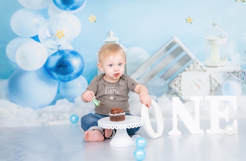CAKE SMASH AND MILK BATH