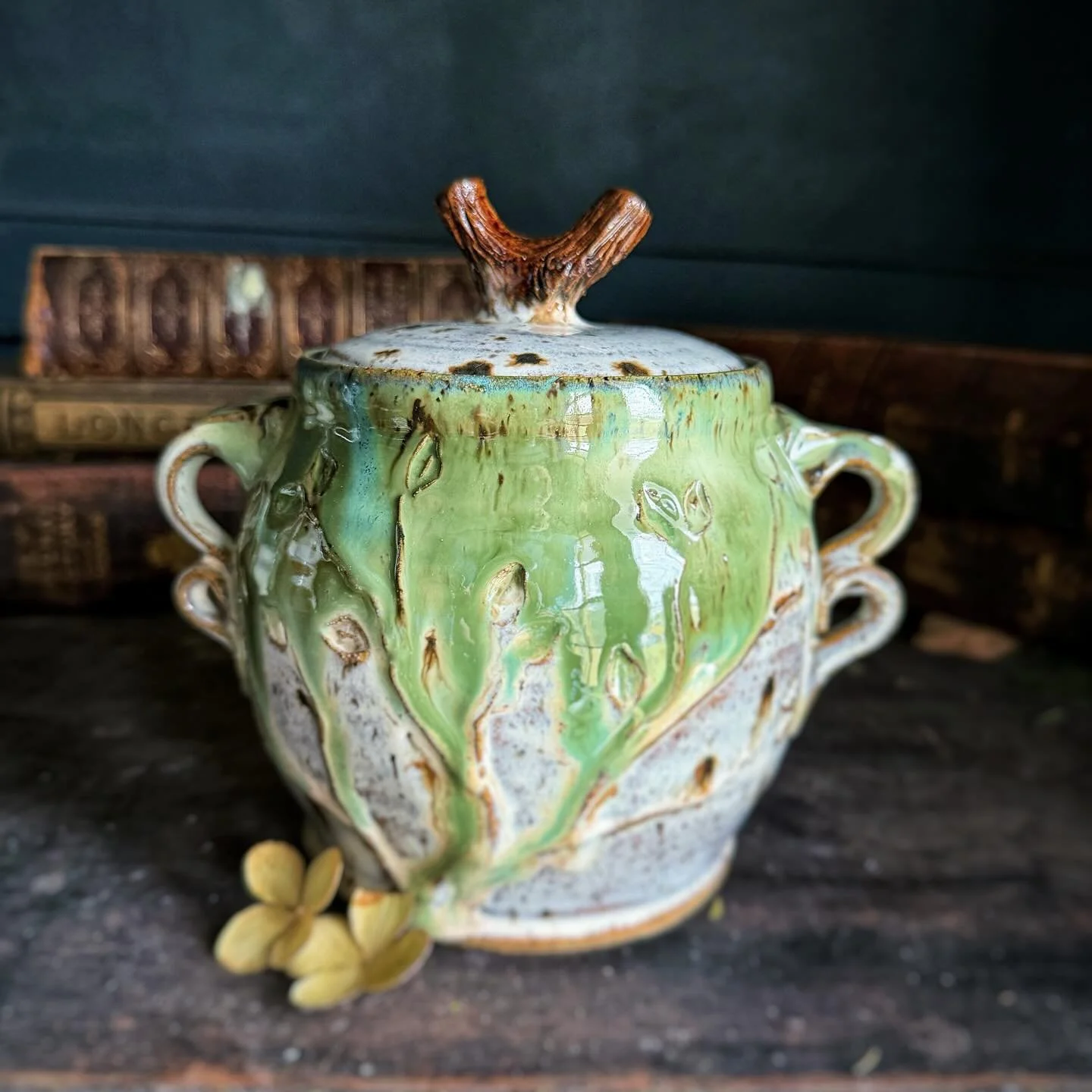 To hold and be held- 
all the mysteries and beauty of 
Christ in me and I in Him and Christ in God
#thepotteress #righteousbranch #christinme #thehopeofglory #liddedpottery