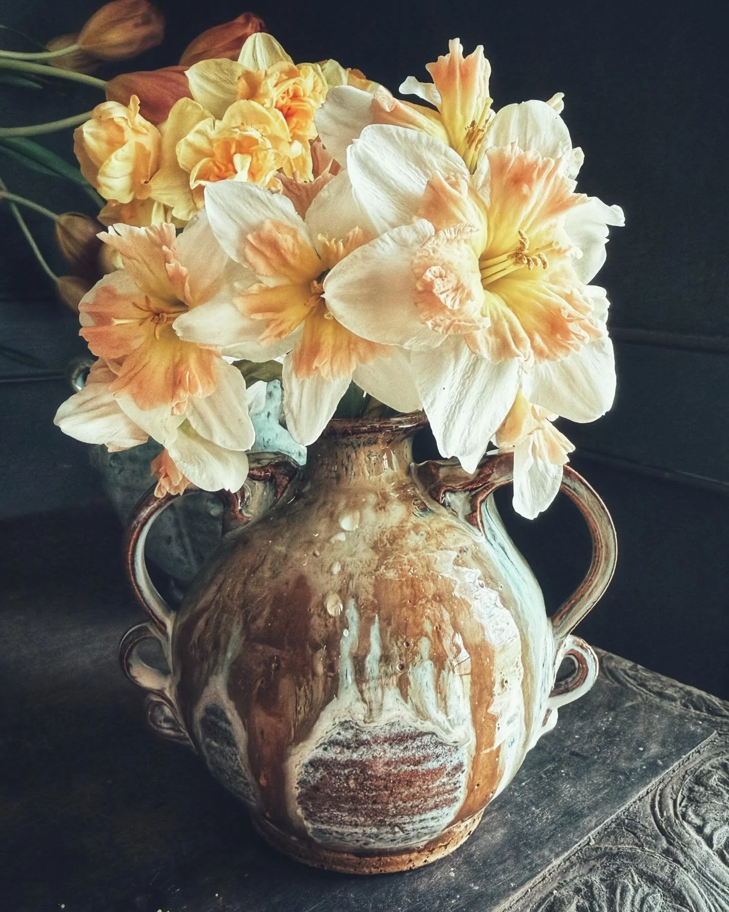 If you need me, I&rsquo;ll be here,l carrying around these beauties.
Be on the lookout for new pottery next week!!
#thepotteress #edenbrothers #daffodilseason
