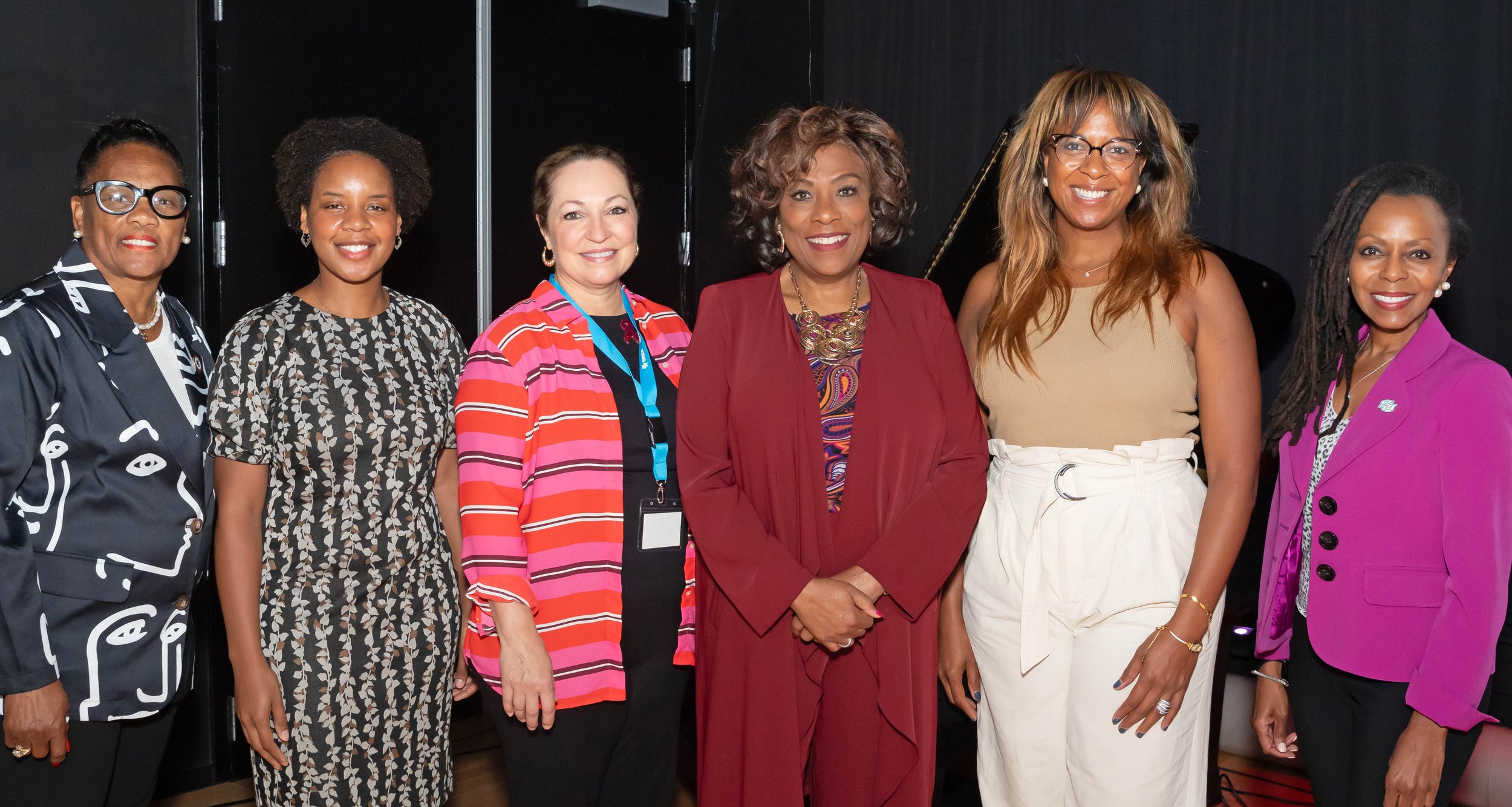 CarolynColeman,CourtneyTaylor,ReneeChatelain,SharonWestonBroome,TLang&RobynMerrick.jpg