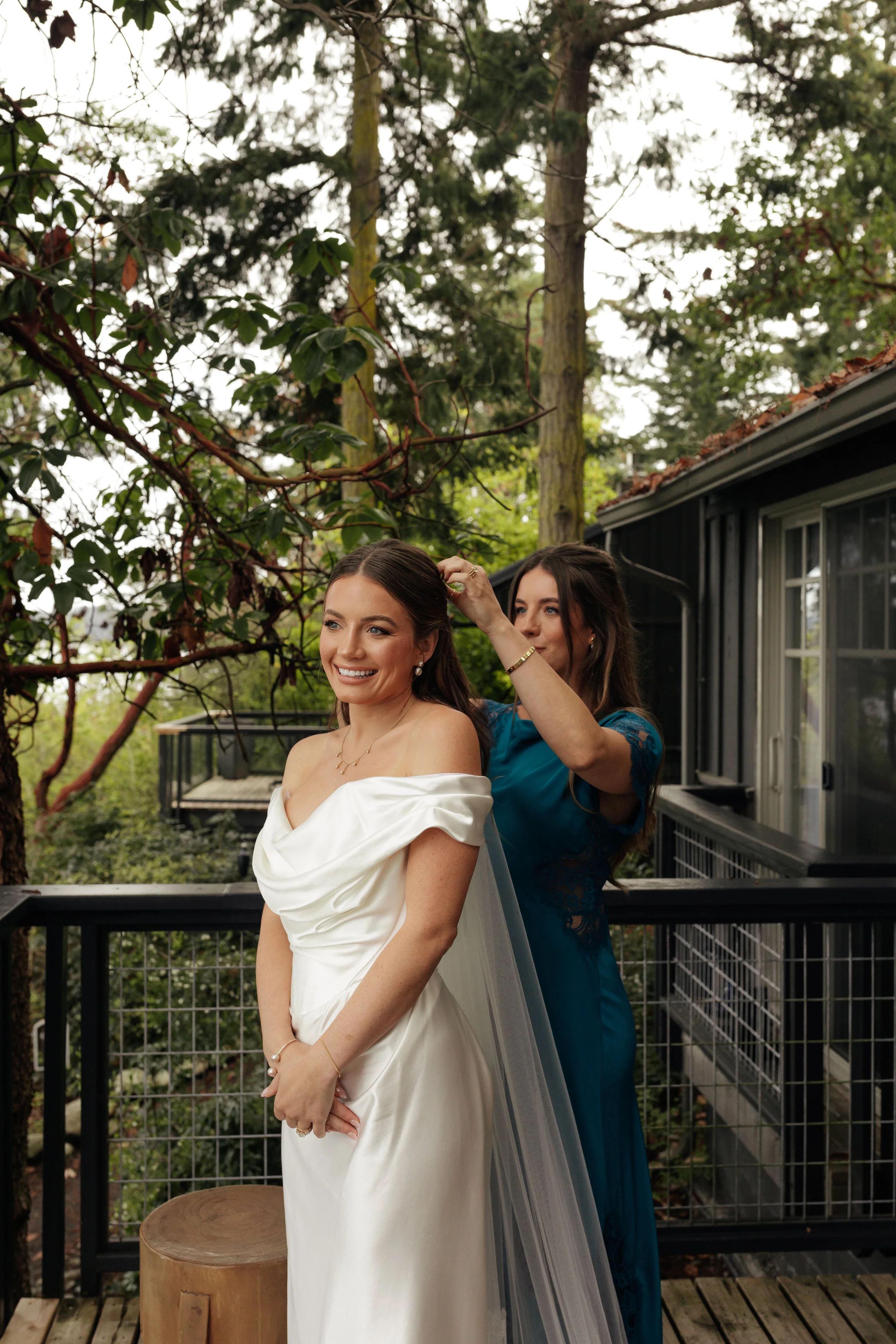 Jordan + Kai_Captain_Whidbey_Wedding_0021.jpg