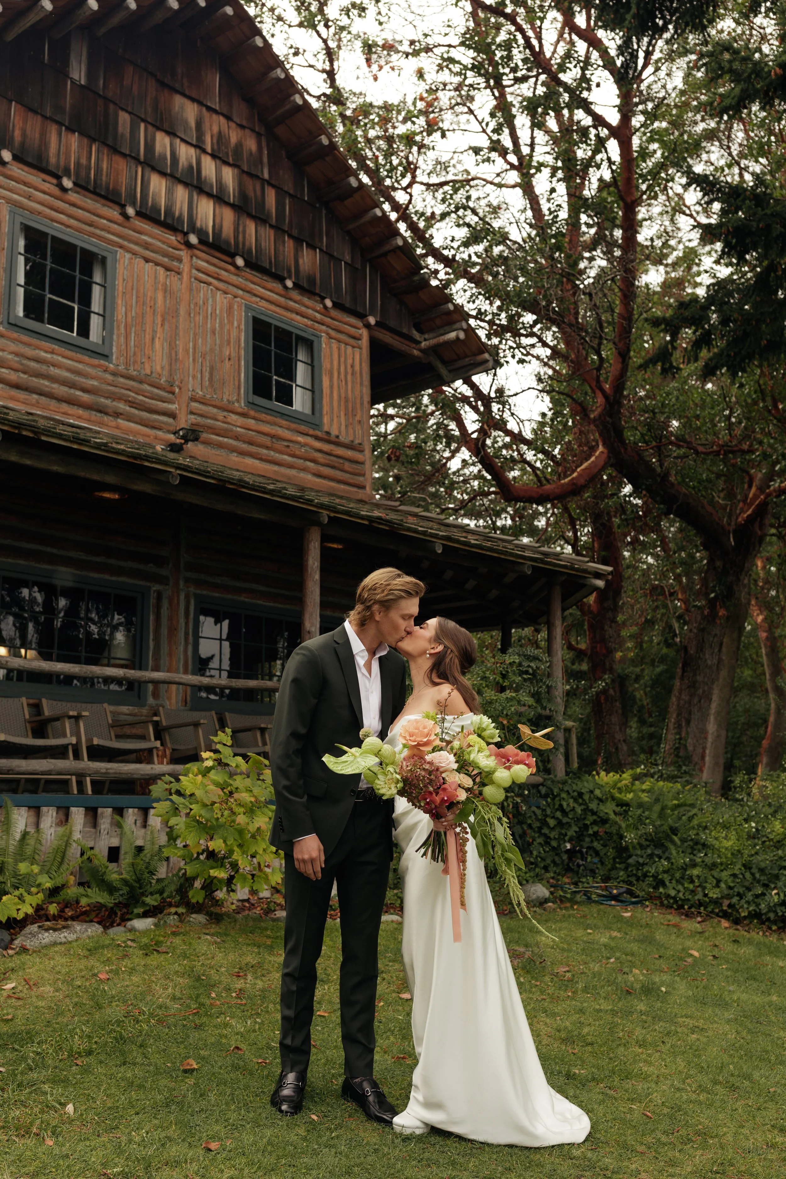 Jordan + Kai_Captain_Whidbey_Wedding_0080.jpg