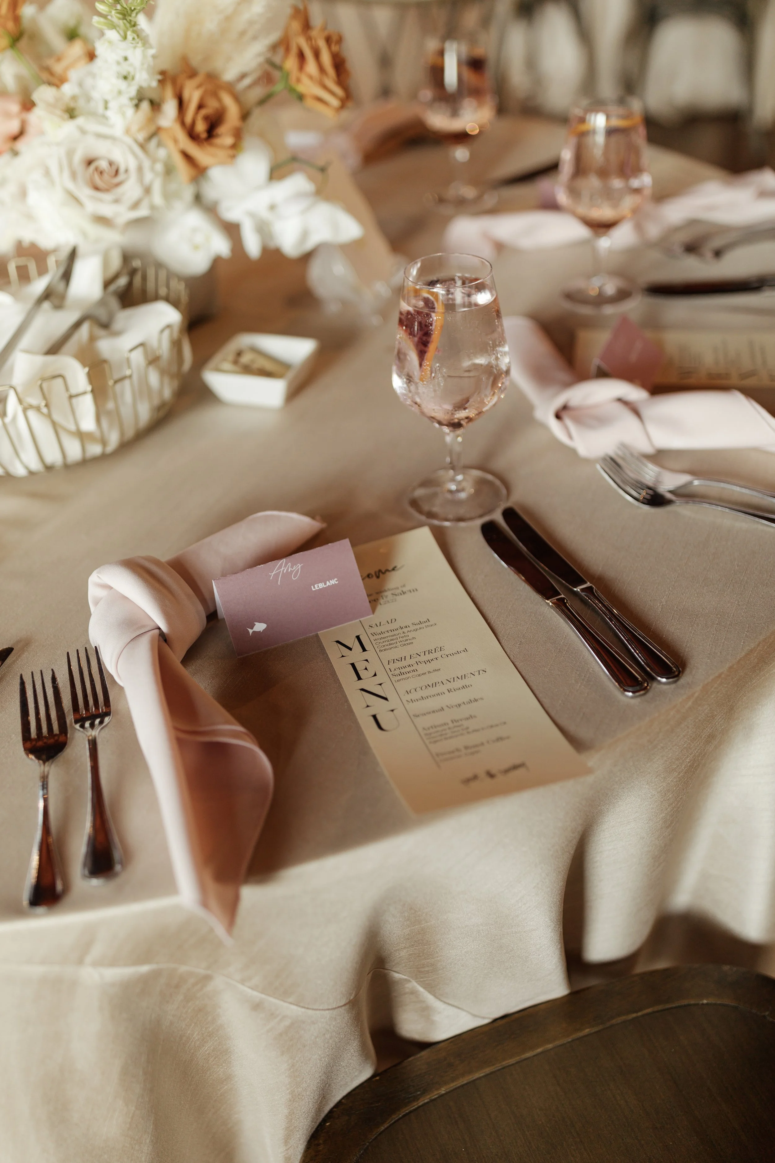 Renee + Salem_0095.jpg