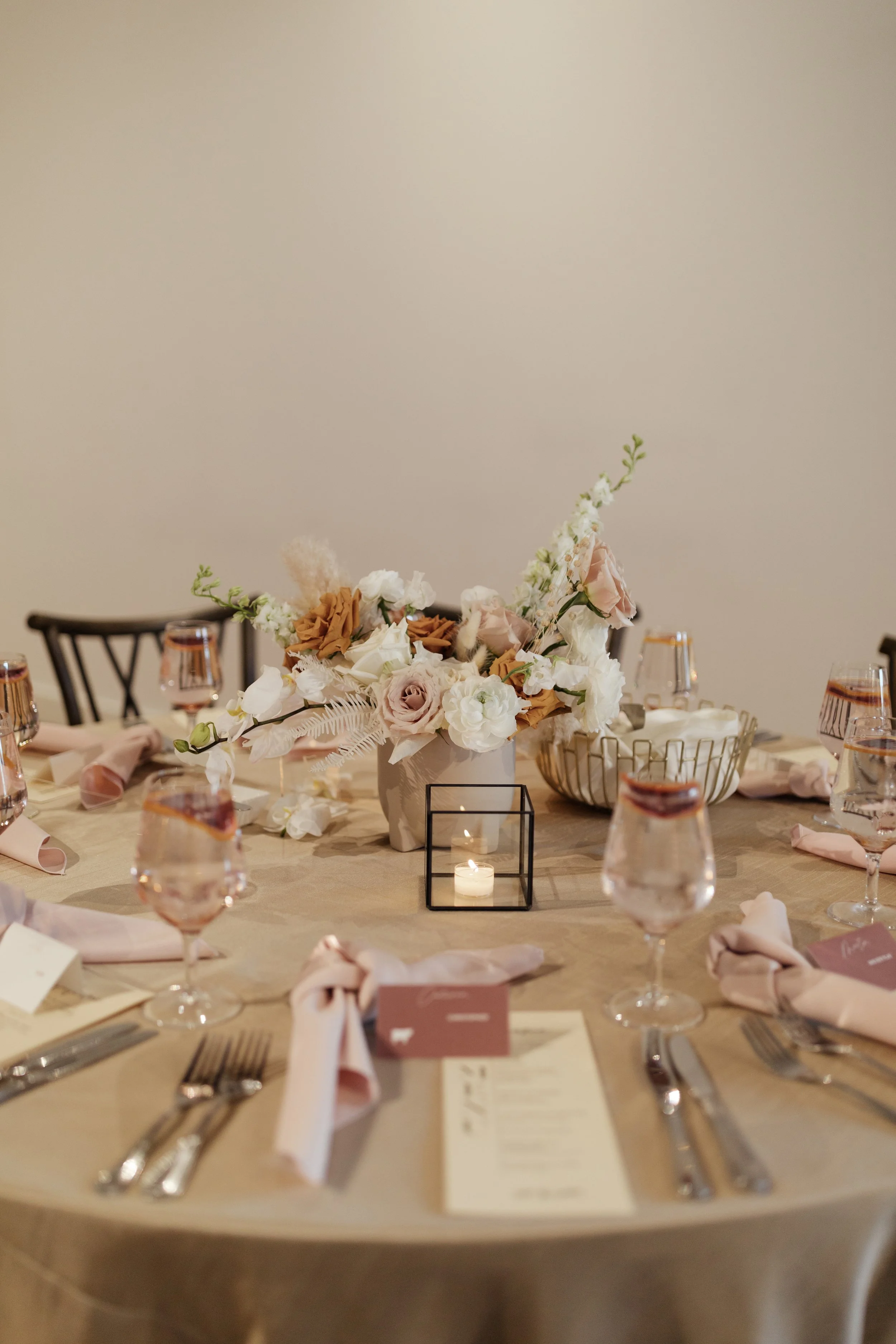 Renee + Salem_0101.jpg