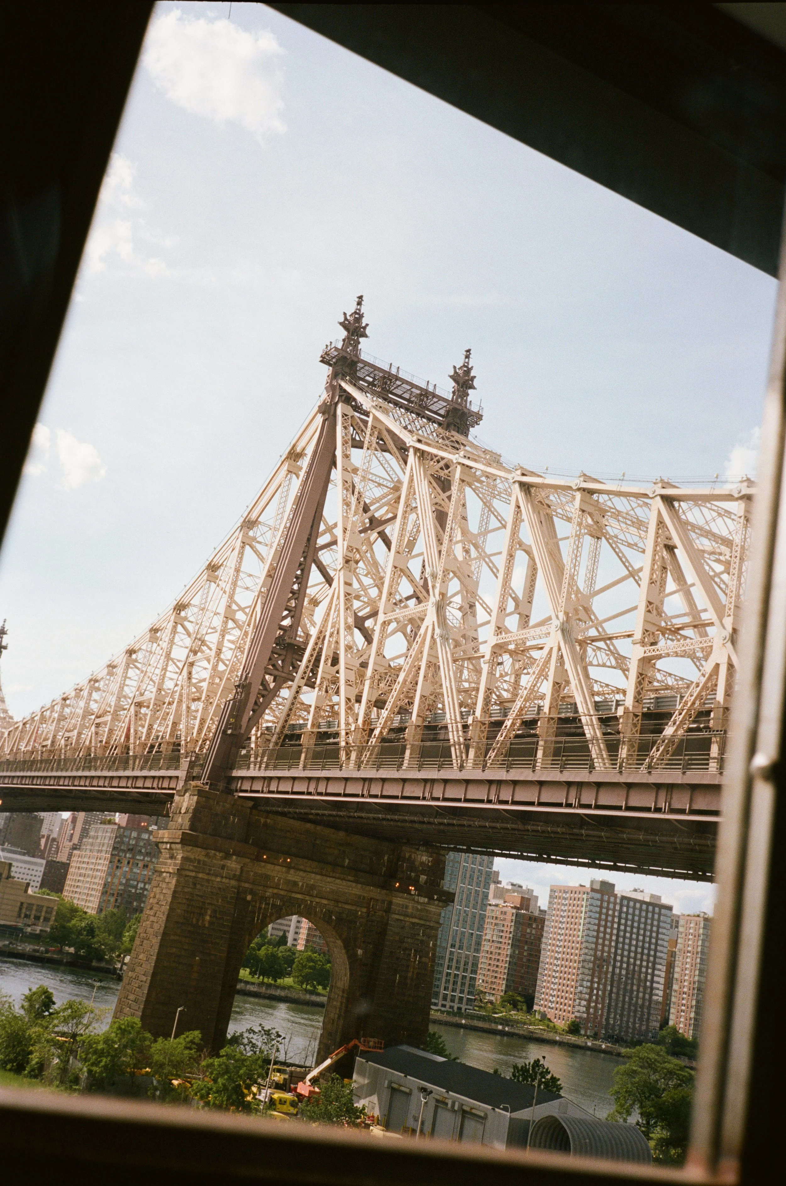 Portra1602-2.jpg
