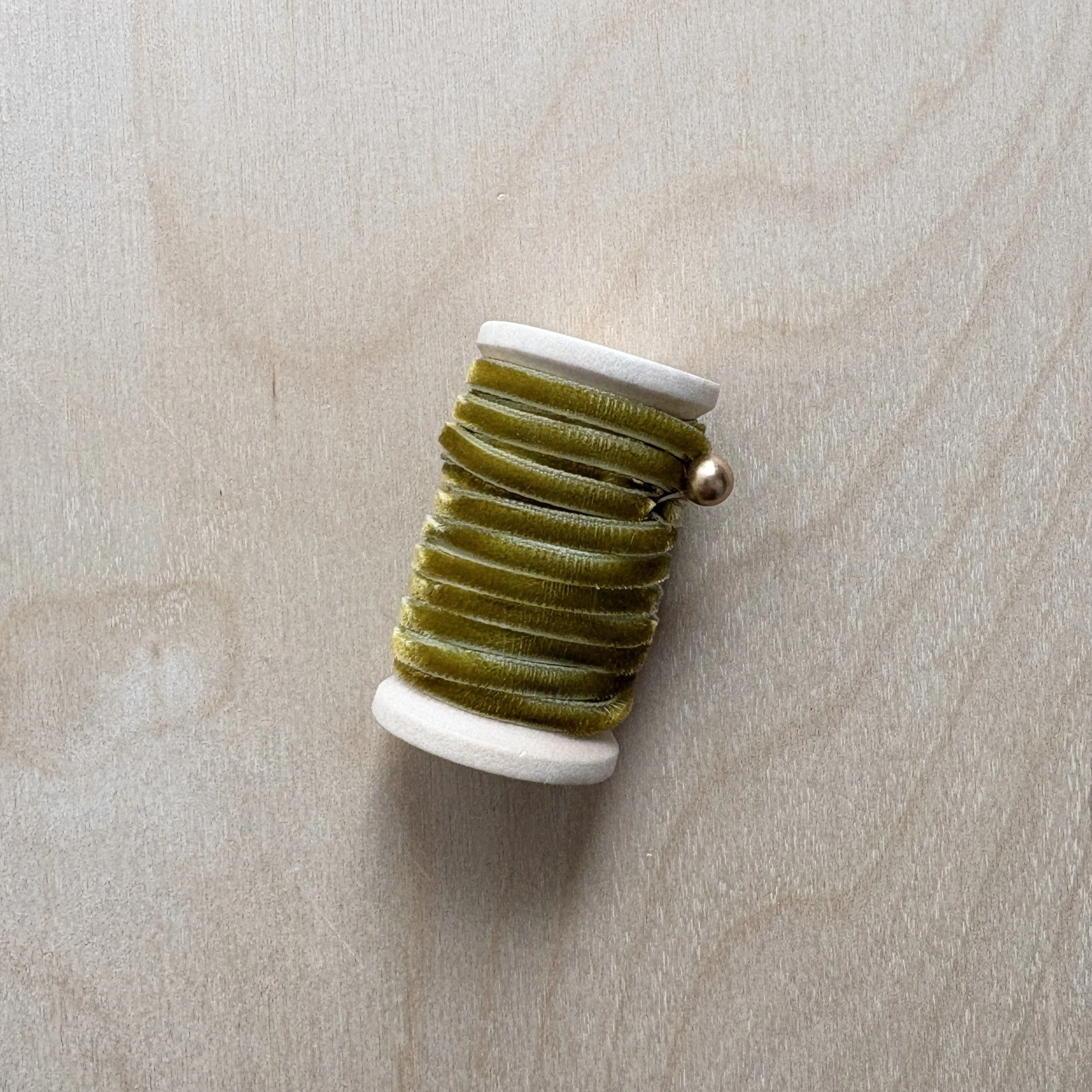 Shrub Velvet Ribbon