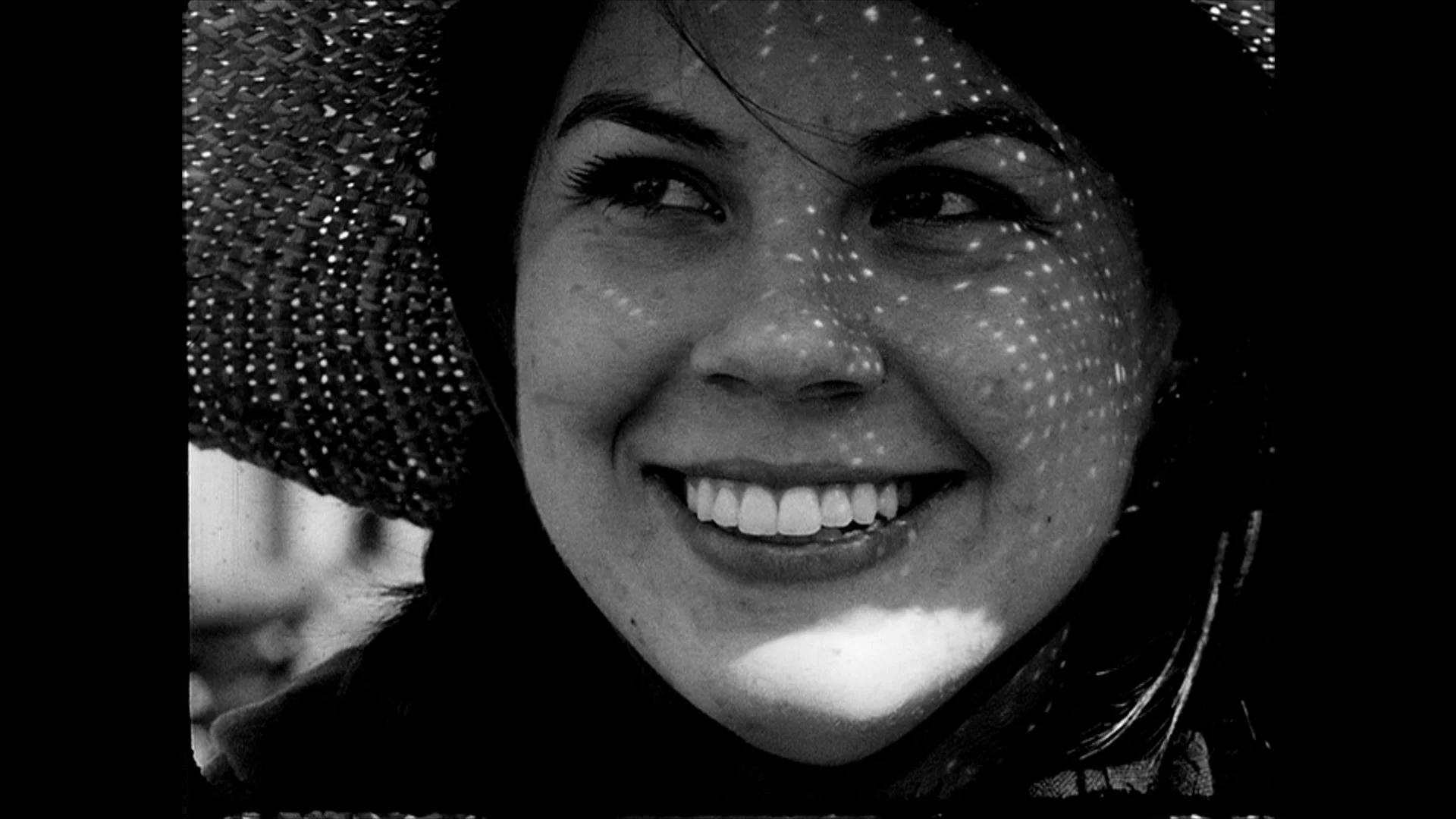 A_STRANGER_WITH_CANDY.mov.04_01_05_09.Still003.jpg