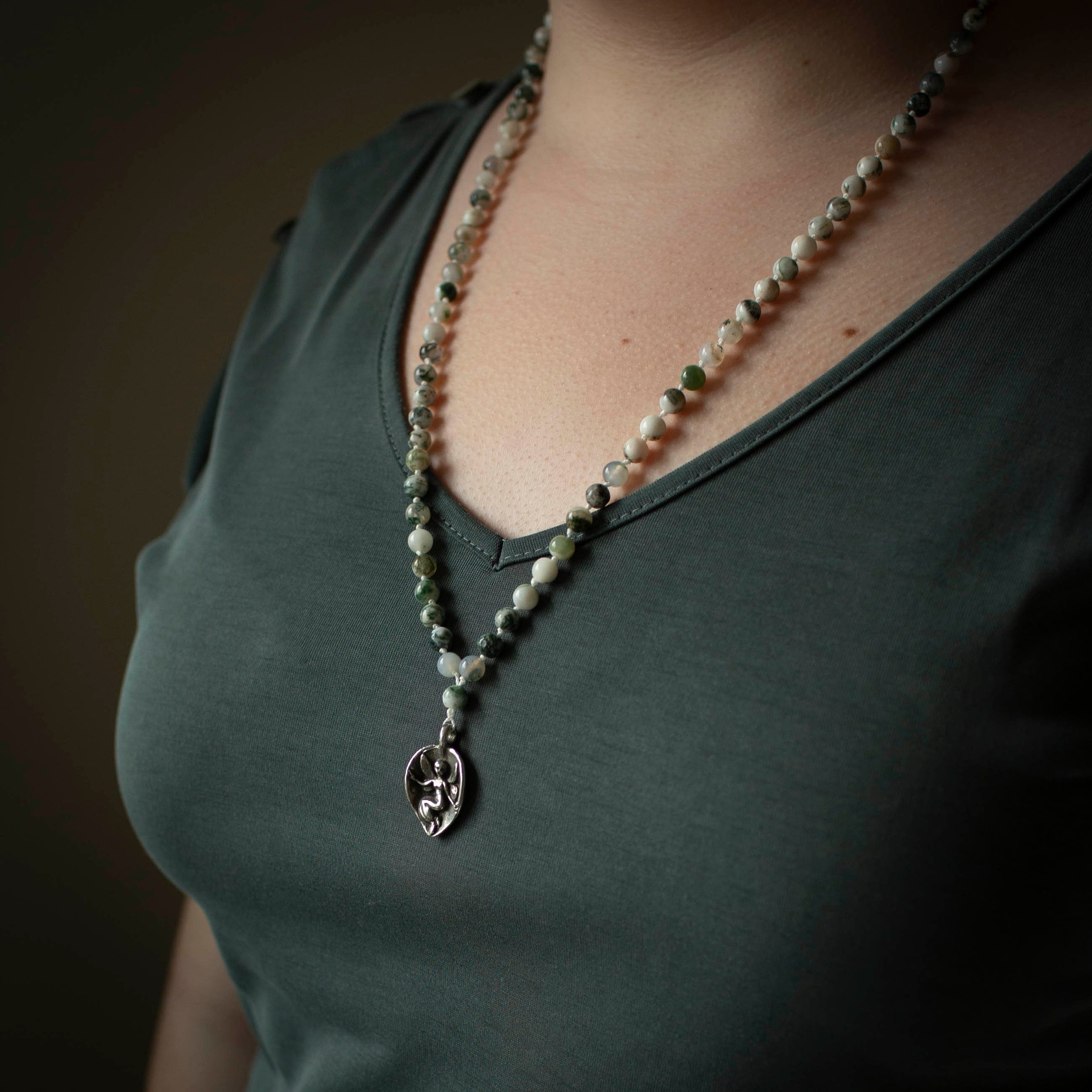 https://i.etsystatic.com/5989285/r/il/d86d03/3866201480/il_fullxfull.3866201480_3g07.jpg