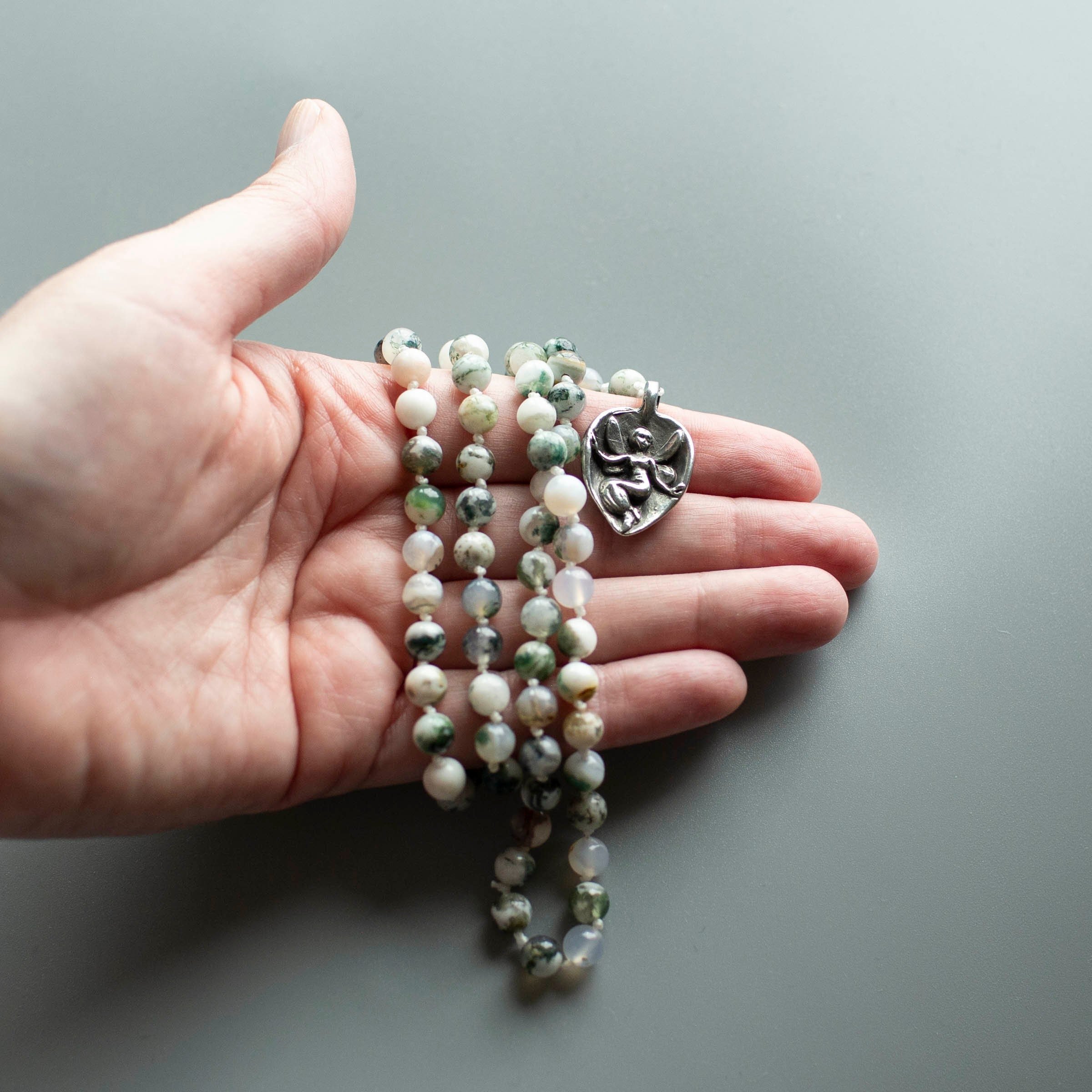 https://i.etsystatic.com/5989285/r/il/3d0dc6/3866201484/il_fullxfull.3866201484_ak8k.jpg
