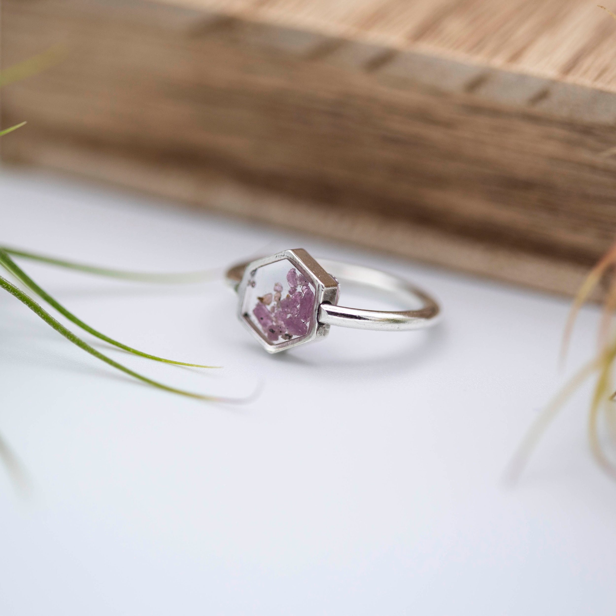 https://i.etsystatic.com/5989285/r/il/b2ffc4/3335126769/il_fullxfull.3335126769_3sdi.jpg