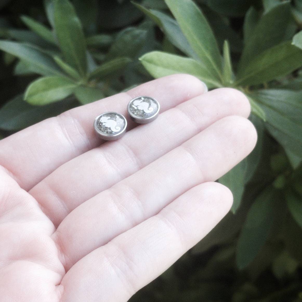https://i.etsystatic.com/5989285/r/il/8545c8/2409170224/il_fullxfull.2409170224_rbli.jpg