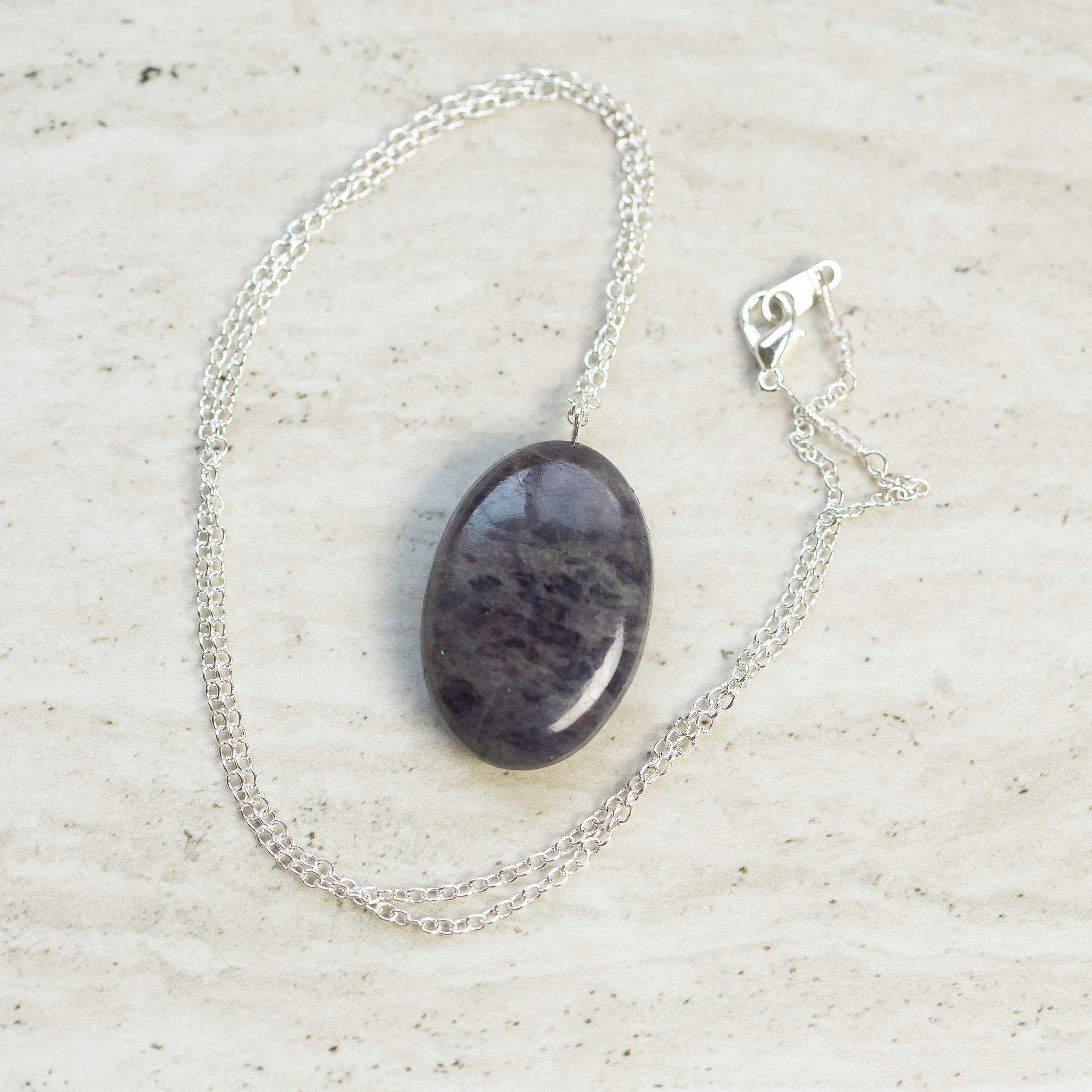 https://i.etsystatic.com/5989285/r/il/ecbbcd/2940008389/il_fullxfull.2940008389_358p.jpg
