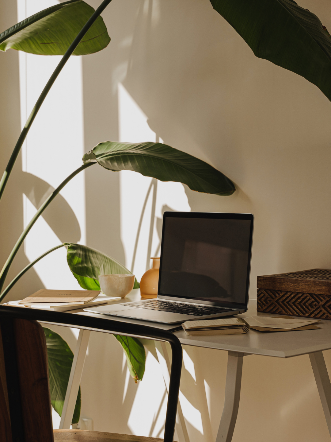 THE COMPETITIVE EDGE: WHAT HIGH PERFORMERS DO DIFFERENTLY