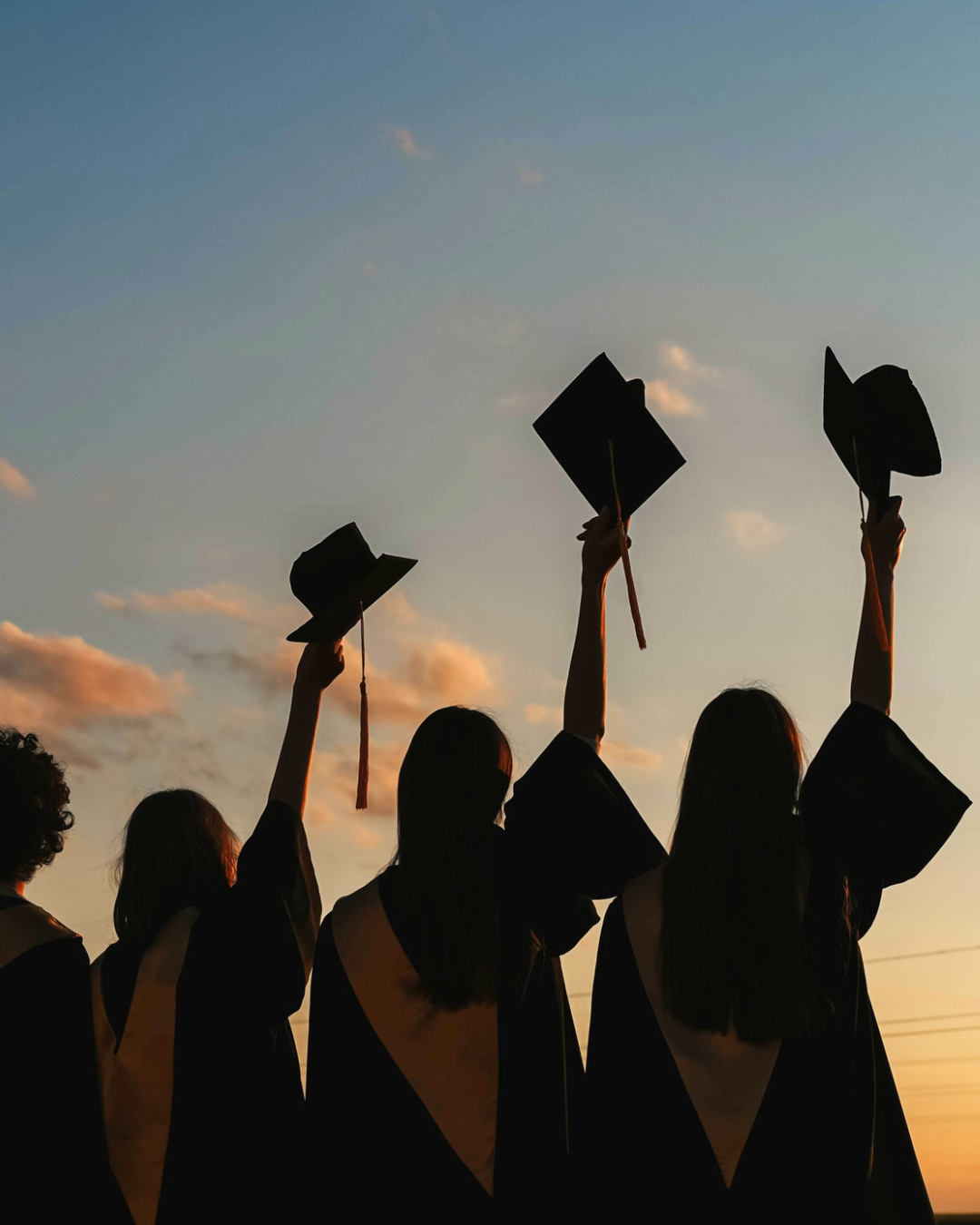 A GRADUATE’S GUIDE TO STANDING OUT