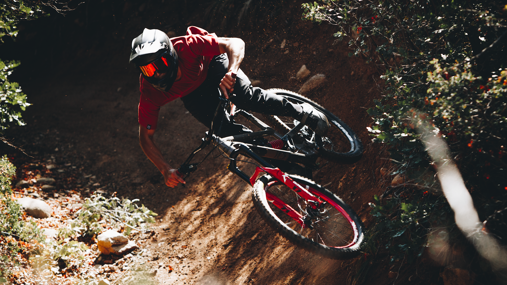 COMMENCAL