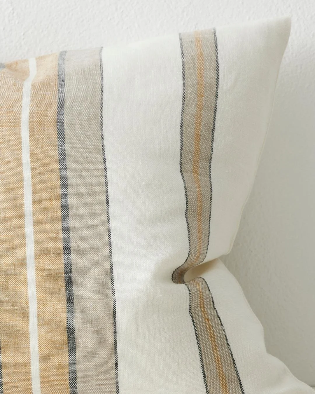 Weave-Cushion-Franco-Amber-Details.jpg