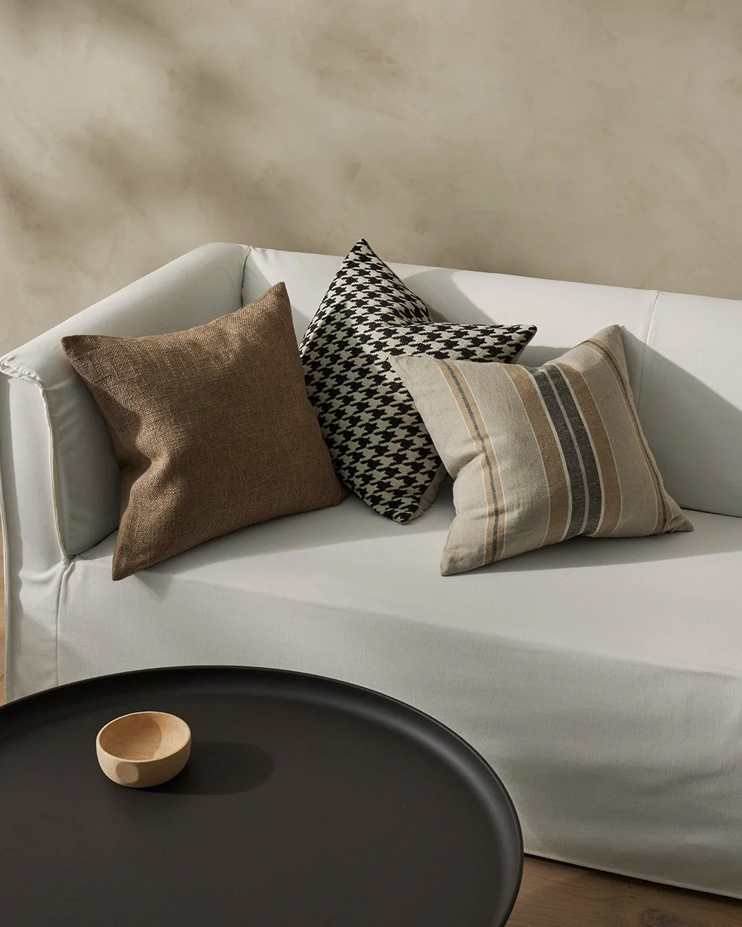 Weave-cushion-domenica-clay-giovanni-midnight-franco-clay.jpg