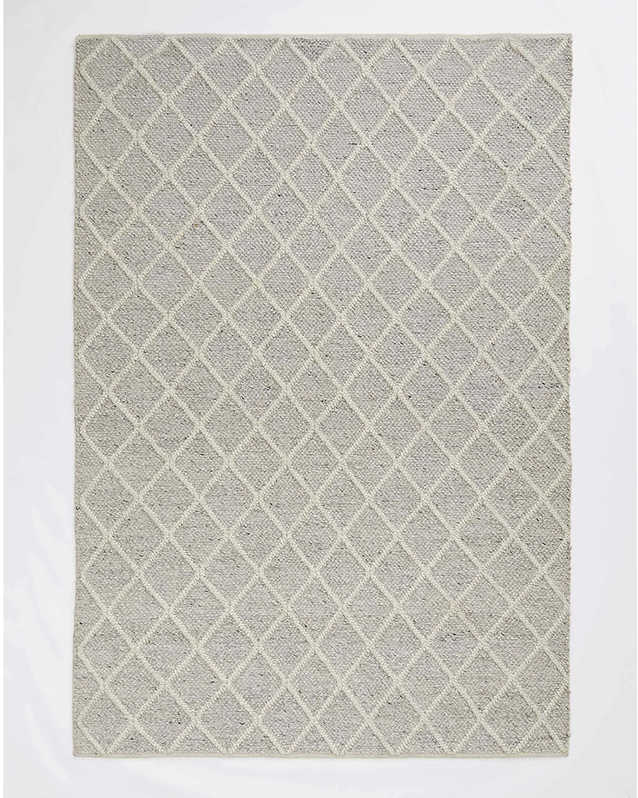 Mitre_Feather_001.jpg