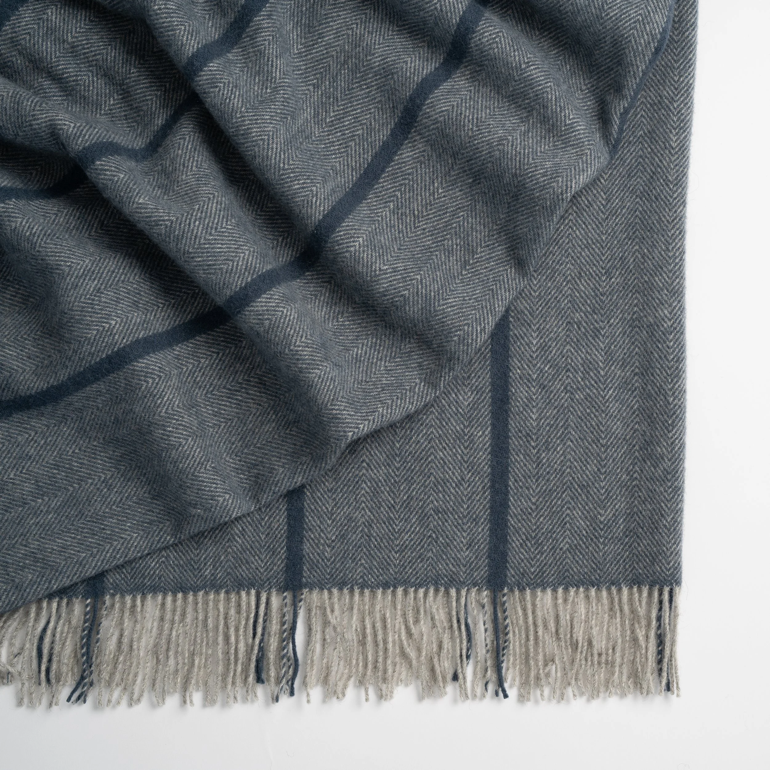 Weave-Mosgiel-Denim-throw_n5s8Dwi.jpg