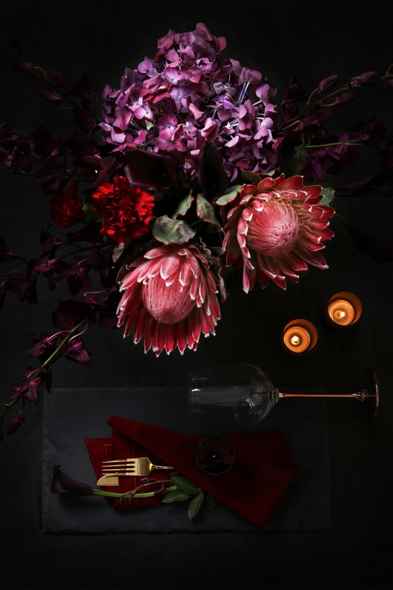 Scarlet Bloom 2000px.jpg